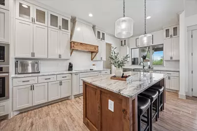 2028 Carrie Court, Weatherford, TX 76088 - Photo 15