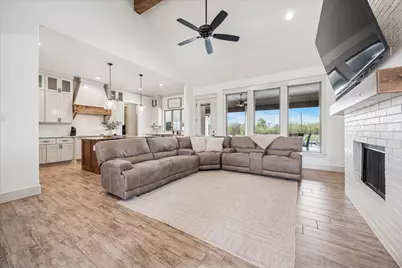 2028 Carrie Court, Weatherford, TX 76088 - Photo 7