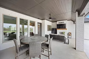 2028 Carrie Ct, Weatherford, TX 76088 - Photo 37