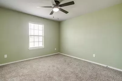 8201 Harvest Drive, Grandview, TX 76050 - Photo 11