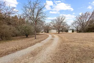 265 Cooks Corner Rd, Pottsboro, TX 75076 - Photo 3