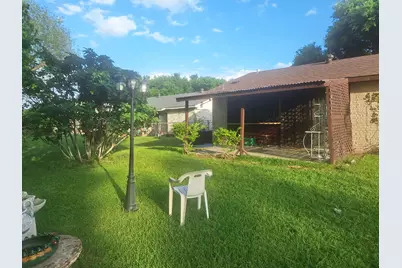 326 E Ferndale Lane, Grand Prairie, TX 75052 - Photo 25