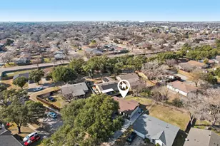 326 E Ferndale Ln, Grand Prairie, TX 75052 - Photo 31