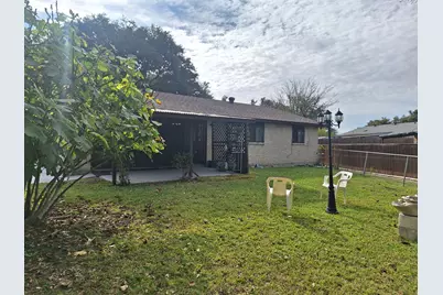 326 E Ferndale Lane, Grand Prairie, TX 75052 - Photo 21