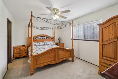 326 E Ferndale Lane, Grand Prairie, TX 75052 - Photo 13