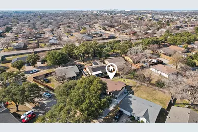 326 E Ferndale Lane, Grand Prairie, TX 75052 - Photo 29