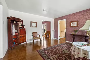 513 W Mc Lain Dr, Sherman, TX 75092 - Photo 5