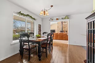 513 W Mc Lain Dr, Sherman, TX 75092 - Photo 9