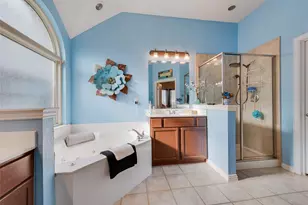 2435 Beachview Dr, Grand Prairie, TX 75054 - Photo 23