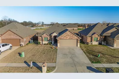 8515 Larry Court, Greenville, TX 75402 - Photo 3