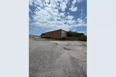 3304 W Camp Wisdom Road #A and B, Dallas, TX 75237 - Photo 1