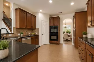 10237 Vintage Dr, Fort Worth, TX 76244 - Photo 5