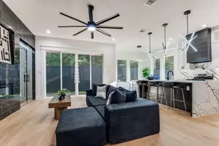 1700 Carriage Creek Dr, DeSoto, TX 75115 - Photo 5