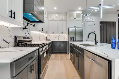 1700 Carriage Creek Drive, DeSoto, TX 75115 - Photo 9