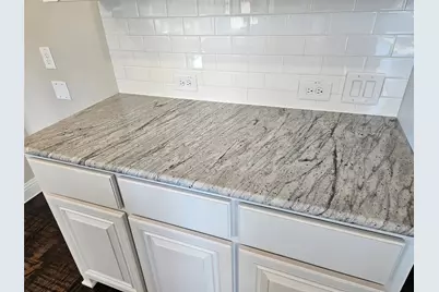 400 Willie's Court, Whitesboro, TX 76273 - Photo 7