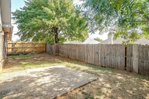 701 Cross Ridge Circle N, Fort Worth, TX 76120 - Photo 23