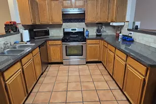 1722 Creekpoint Dr, Lewisville, TX 75067 - Photo 13