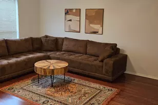 1722 Creekpoint Dr, Lewisville, TX 75067 - Photo 7