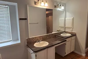 1722 Creekpoint Dr, Lewisville, TX 75067 - Photo 19