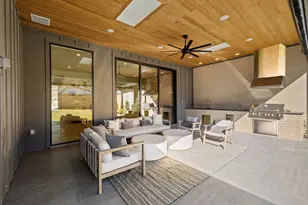 3832 Blue Trace Ln, Farmers Branch, TX 75244 - Photo 11