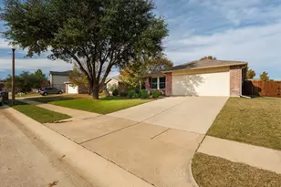 7808 Shoal Bend, Denton, TX 76210 - Photo 3