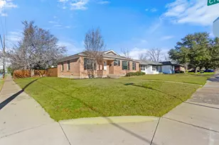 10205 Casa View Dr, Dallas, TX 75228 - Photo 3