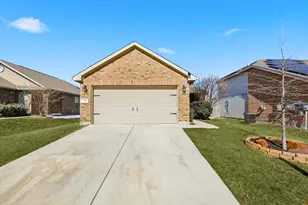 712 Rio Bravo Dr, Haslet, TX 76052 - Photo 3