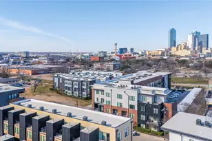 2000 Park Ave, Dallas, TX 75215 - Photo 27