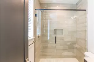 2000 Park Ave, Dallas, TX 75215 - Photo 21