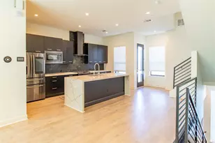 2000 Park Ave, Dallas, TX 75215 - Photo 5