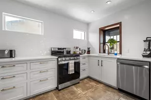 8942 Eustis Ave, Dallas, TX 75218 - Photo 13