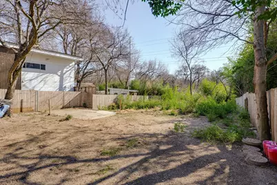 8942 Eustis Avenue, Dallas, TX 75218 - Photo 27