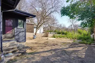 8942 Eustis Ave, Dallas, TX 75218 - Photo 23