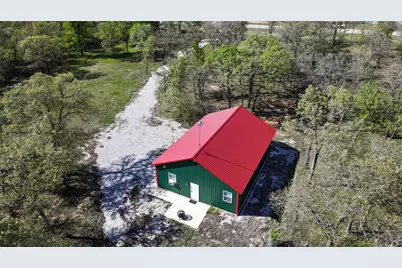 246 Silver Lakes Drive, Sunset, TX 76270 - Photo 9