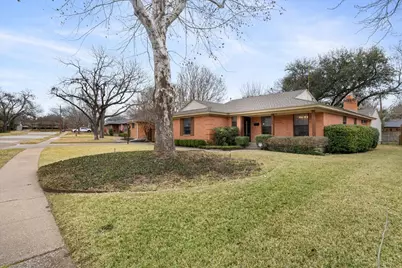 10524 Coleridge Street, Dallas, TX 75218 - Photo 35