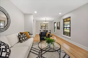 10524 Coleridge St, Dallas, TX 75218 - Photo 3