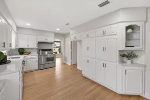 10524 Coleridge St, Dallas, TX 75218 - Photo 21