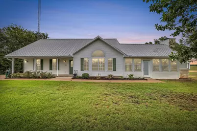 2152 Sommerfeld Drive, Waco, TX 76705 - Photo 1