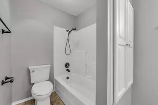 2152 Sommerfeld Dr, Waco, TX 76705 - Photo 15