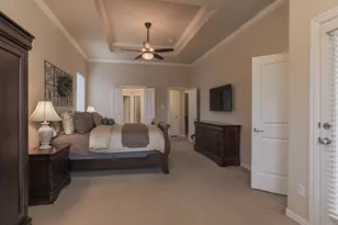 8008 Comstock Dr, Arlington, TX 76001 - Photo 11