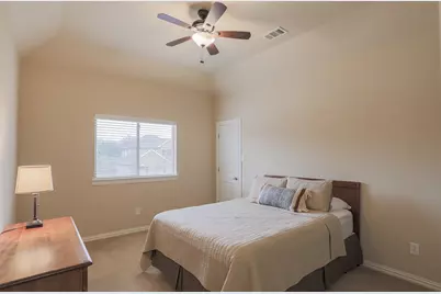 8008 Comstock Drive, Arlington, TX 76001 - Photo 19