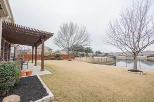 8008 Comstock Dr, Arlington, TX 76001 - Photo 29