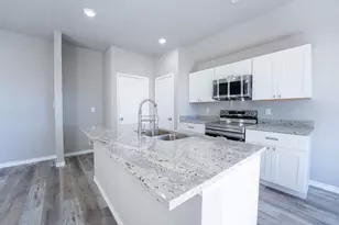 1032 Springview Ln, Mabank, TX 75147 - Photo 11