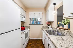 2805 Lineville Dr, Farmers Branch, TX 75234 - Photo 7