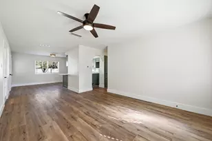 1016 Calcutta St, Hurst, TX 76053 - Photo 29