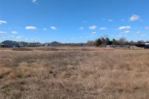 280 Victory Dr, Mabank, TX 75147 - Photo 1