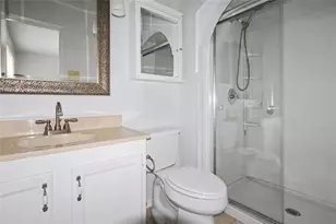 921 Middle Cove Dr, Plano, TX 75023 - Photo 11