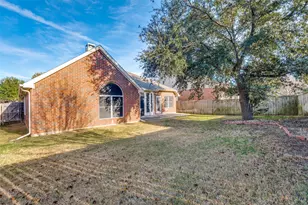 6873 Shoreway Dr, Grand Prairie, TX 75054 - Photo 25