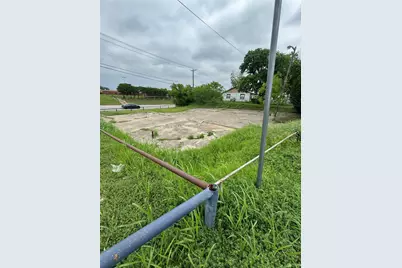 6110 E Belknap Street, Haltom City, TX 76117 - Photo 3