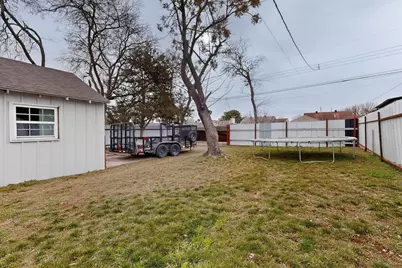 3818 Mount Everest Street, Dallas, TX 75211 - Photo 13